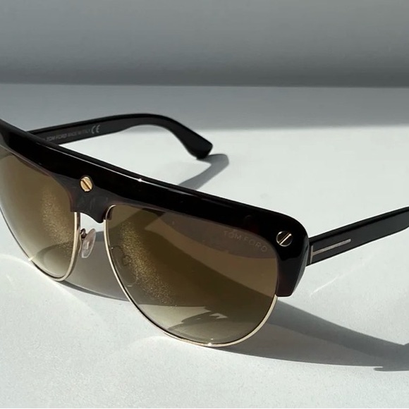 Tom Ford Accessories - Tom Ford FT0318 52G Liane Flat Top Sunglasses – Havana Brown ✨
